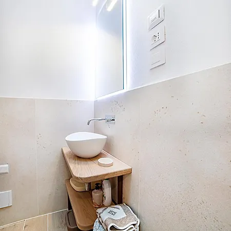 Annina's Family-friendly House In Tatil Evi